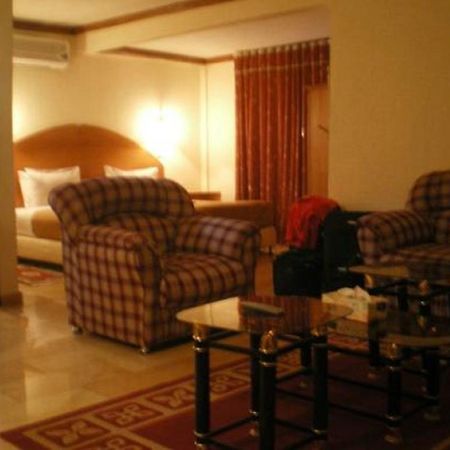 Hotel De Texas كوماسي المظهر الخارجي الصورة
